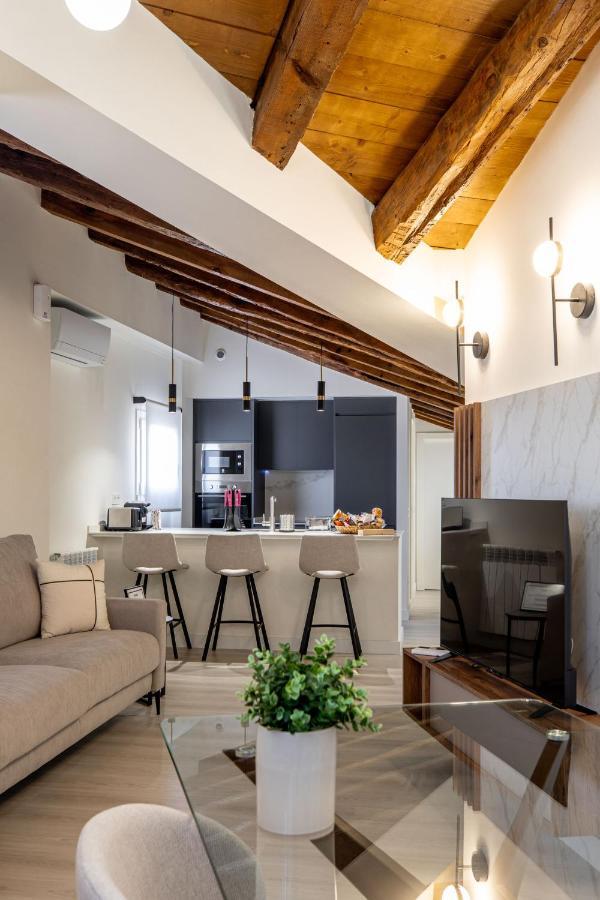 Apartamentos Hartzenbusch เตรูเอล ภายนอก รูปภาพ