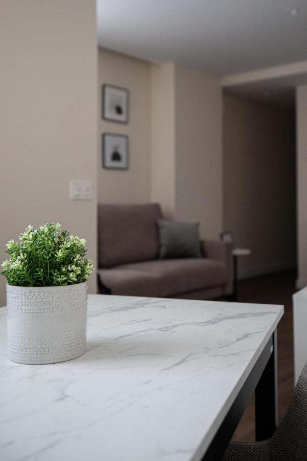 Apartamentos Hartzenbusch เตรูเอล ภายนอก รูปภาพ
