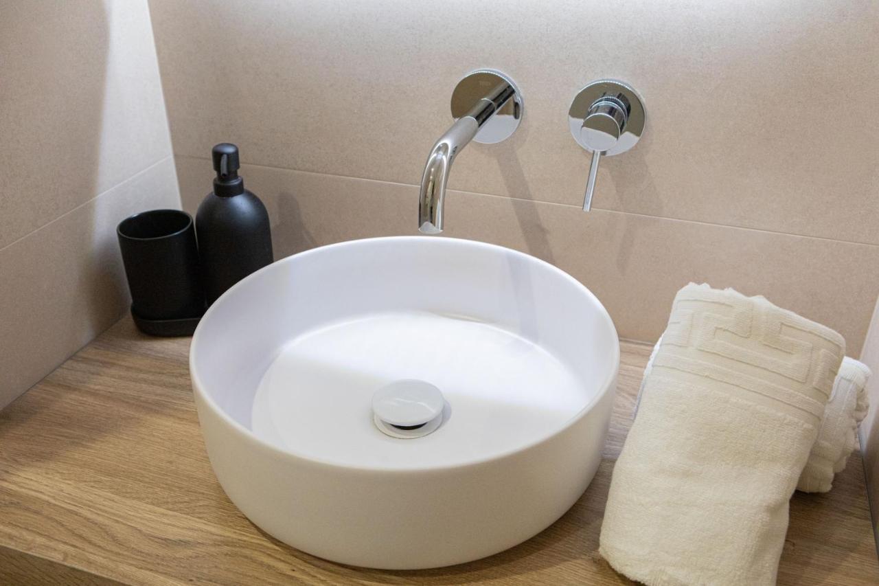 Apartamentos Hartzenbusch เตรูเอล ภายนอก รูปภาพ